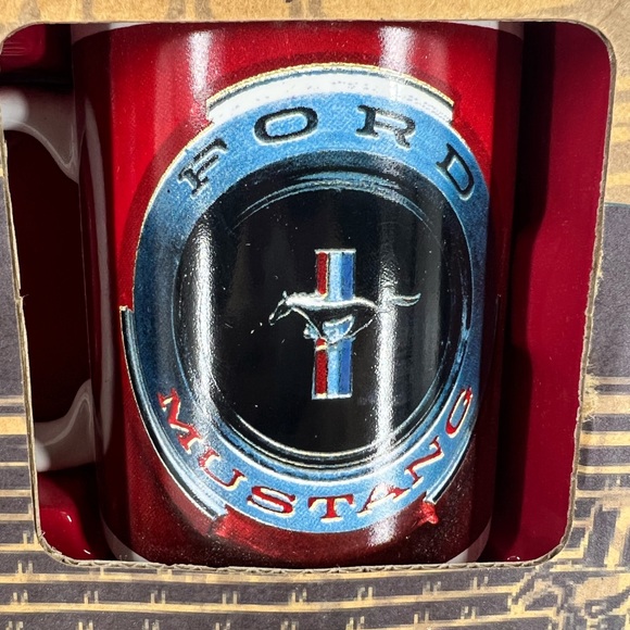 New Ford Mustang 4 Mug Set - Picture 3 of 10